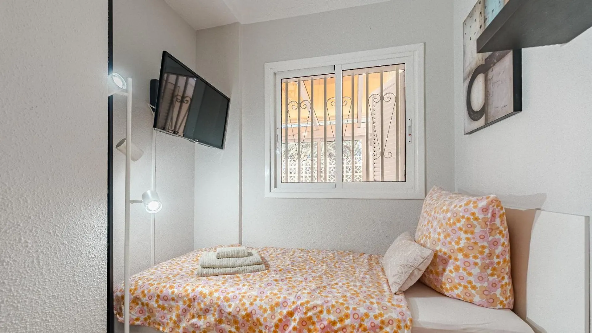 Beach Haven Apartment - La Casita De Renate Playa de las Americas  Playa de las Americas (Tenerife)